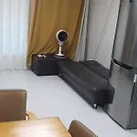 Convenient Location 3-Person Room With Living Room And 2 Bedrooms, 600 Meters From Bogukmun Station, 5 Stops To Snu Bundang Hospital, Close To Korea University